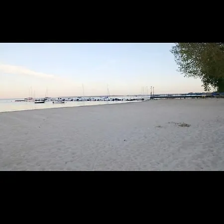 Goscinne-kwatera U Evy Apartment *