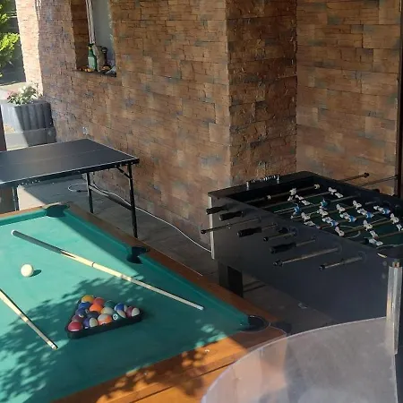 Goscinne-kwatera U Evy アパート *