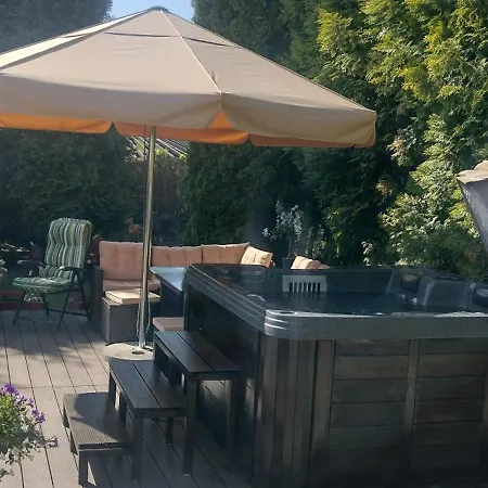 Goscinne-kwatera U Evy スバジェボ